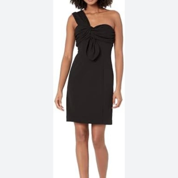 Trina Turk Dresses & Skirts - Trina Turk Times Square  Black One Shoulder Cocktail Mini Dress | Size 8